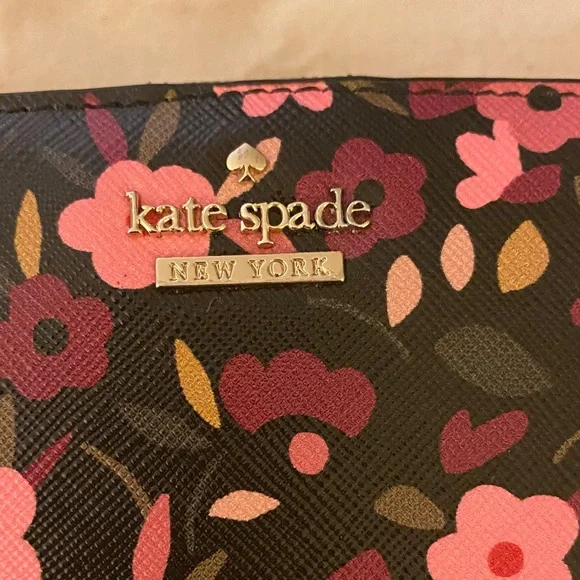 Kate Spade Black Floral Wallet - Picture 2 of 6